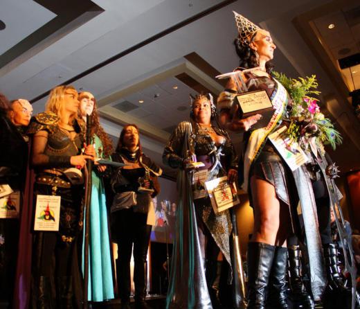 Many people are attracted to the events, such as Klingon beauty pageants, that are held by Trekkie clubs.