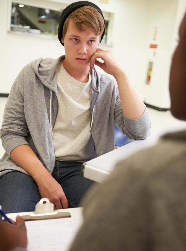 What Are the Differences between Sociology and Social Work?